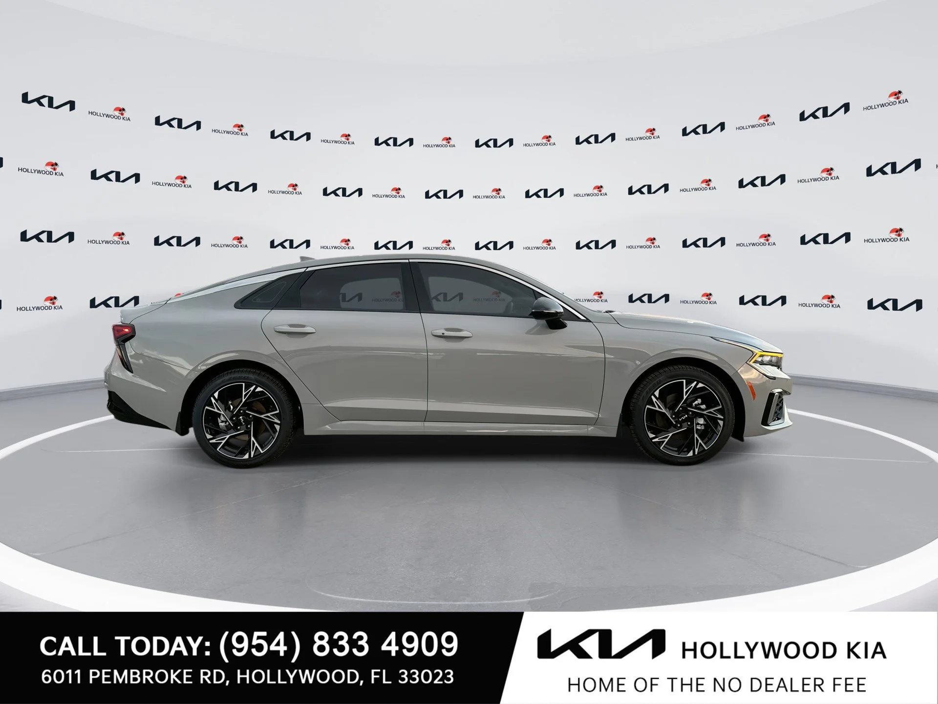 New 2026 Wolf Gray Kia GT-Line FWD image 9