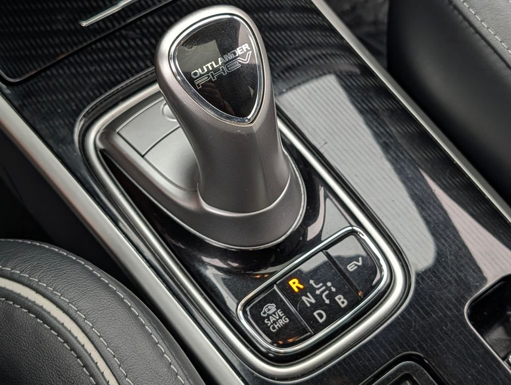 2021 Mitsubishi Outlander GT - Photo 28