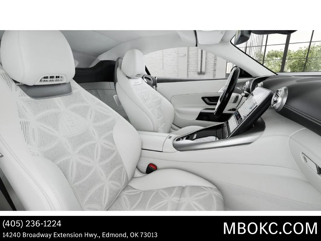 New 2026 MANUFAKTUR moonlight white magno (White Ambiance) Mercedes-Benz Maybach SL 680 image 4