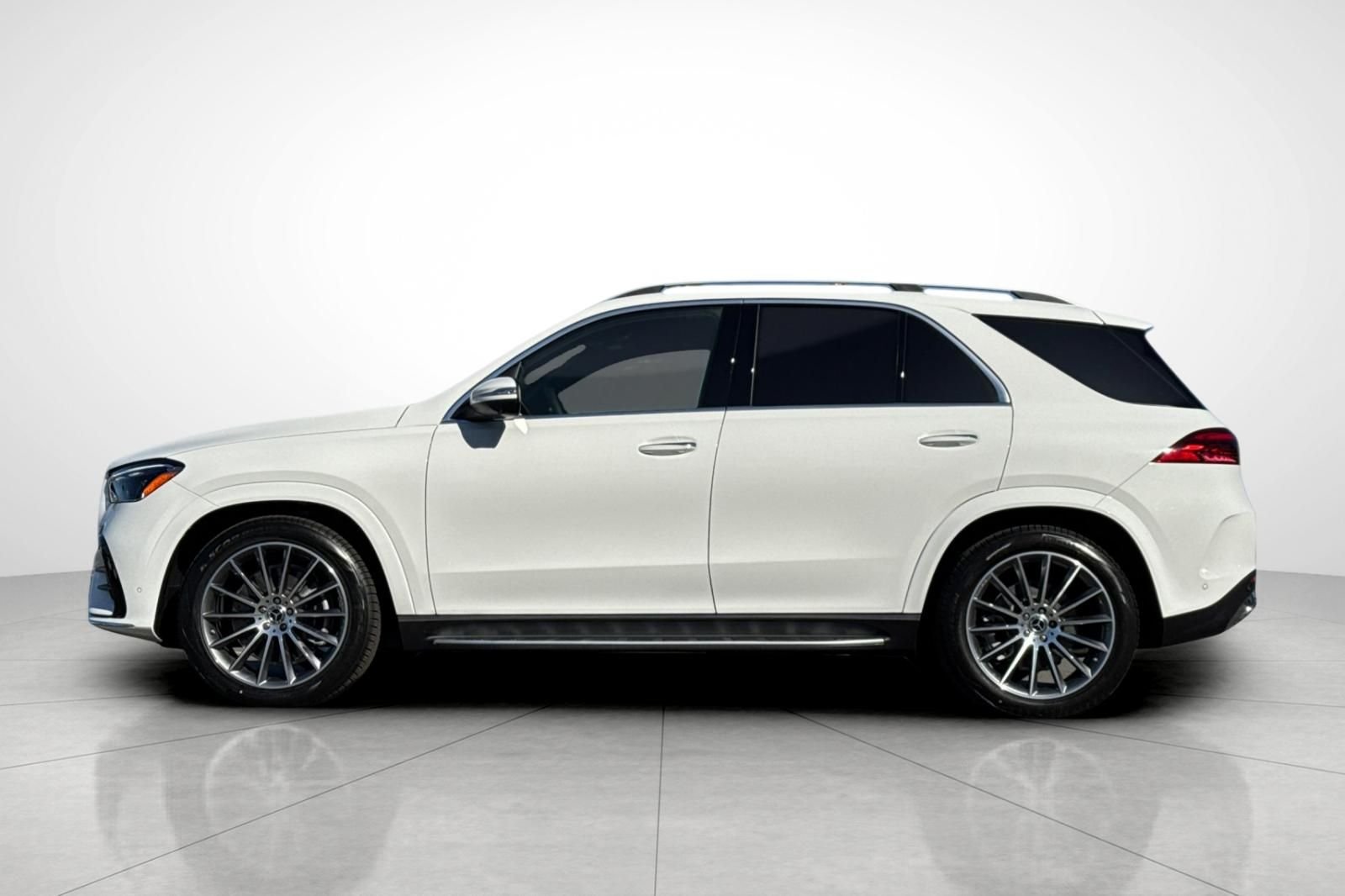 New 2026 Polar White Mercedes-Benz GLE 450 image 33