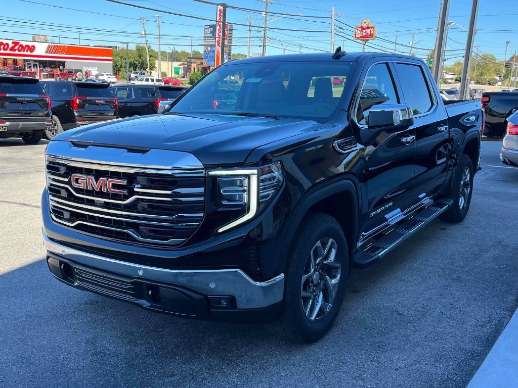 2026 GMC Sierra 1500 SLT - Photo 7