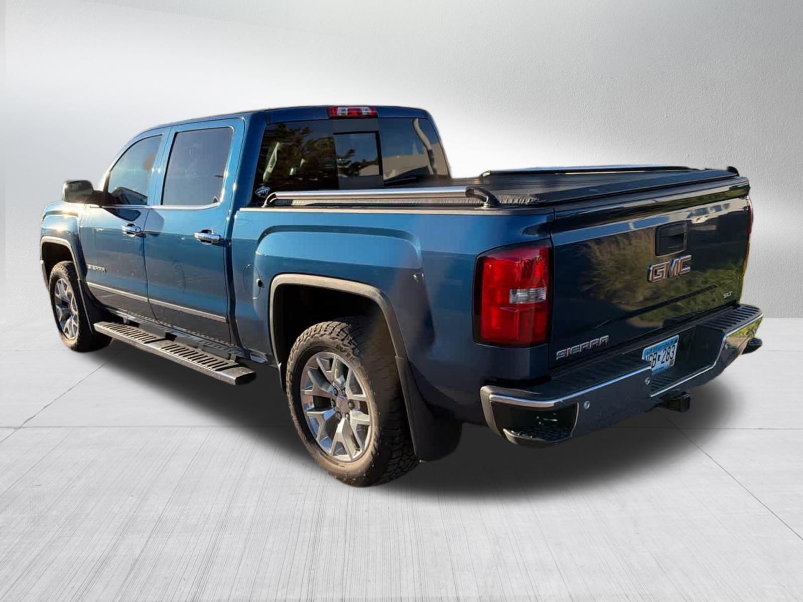 Used 2015 STONE BLUE METALLIC GMC SLT image 5