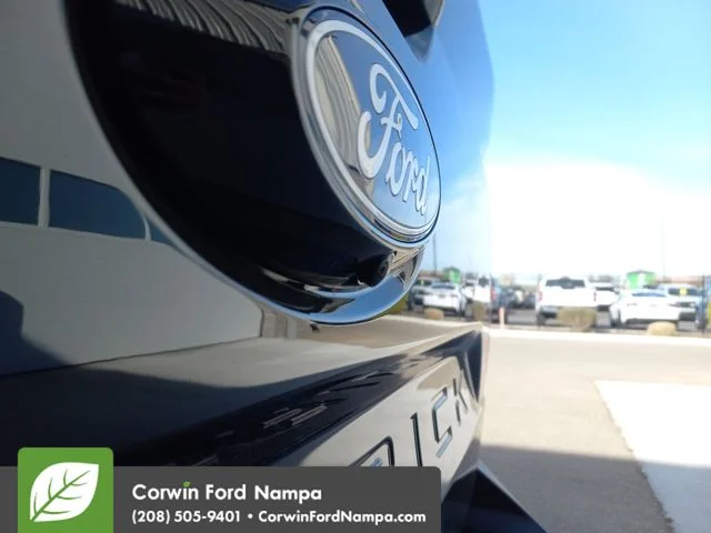 New 2026 Shadow Black Ford XLT image 29