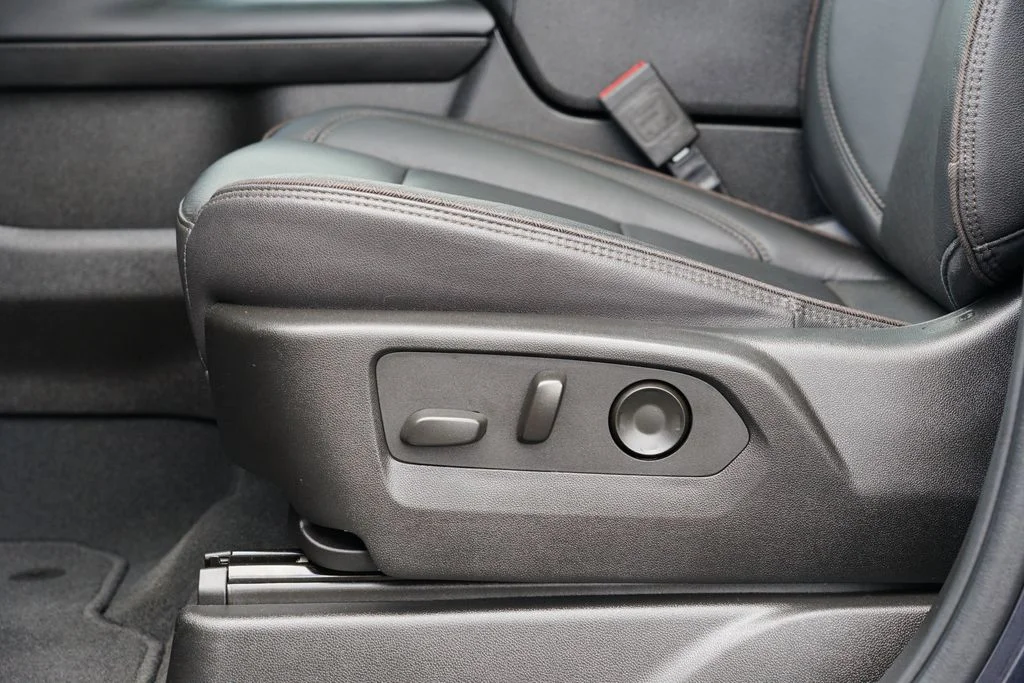 2023 Chevrolet Suburban High Country - Photo 15