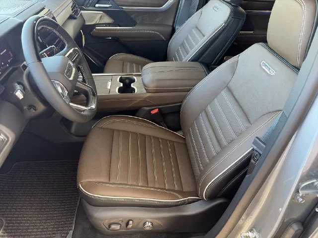 New 2027 Silver GMC Denali Ultimate image 10