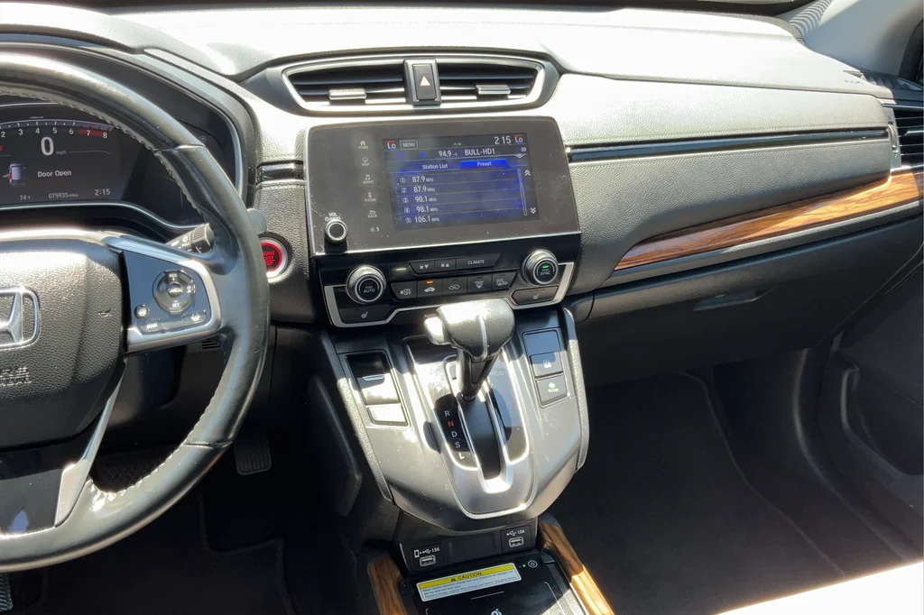 Used 2020 Silver Honda Touring image 15