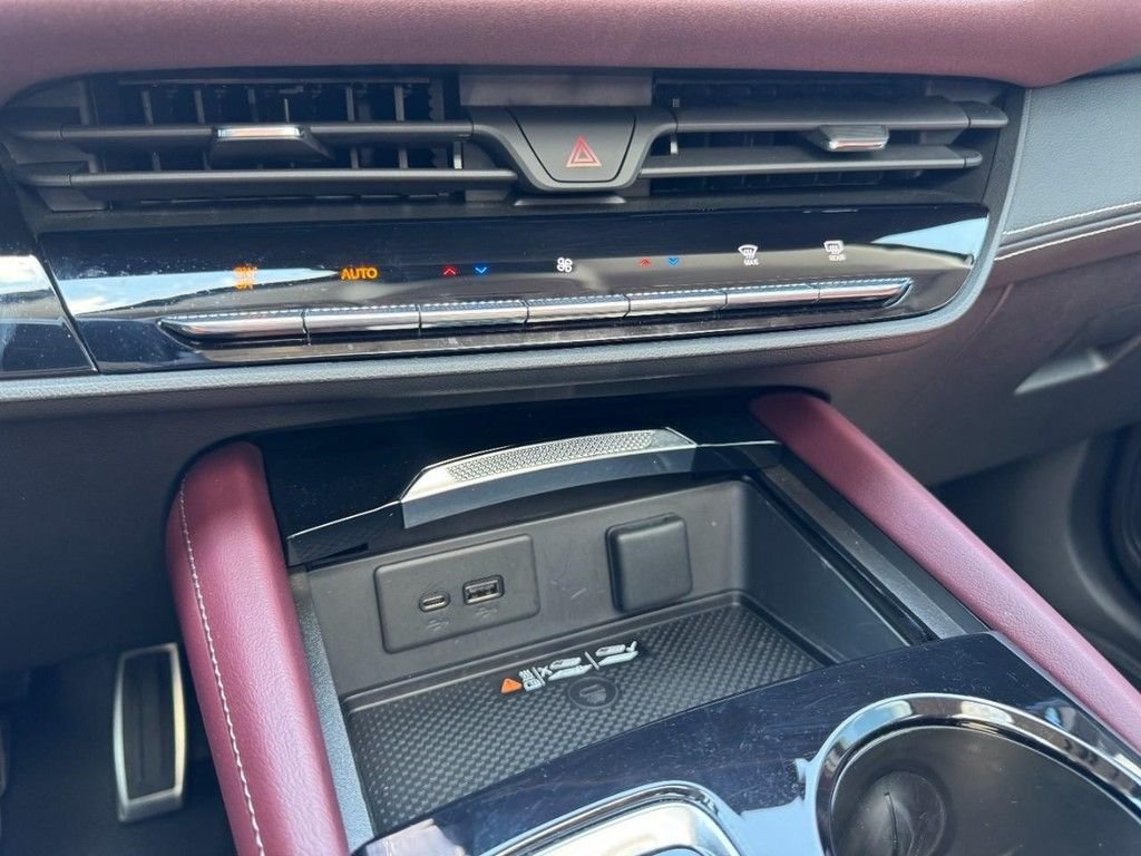 Used 2025 Ebony Twilight Metallic Buick Sport Touring image 19