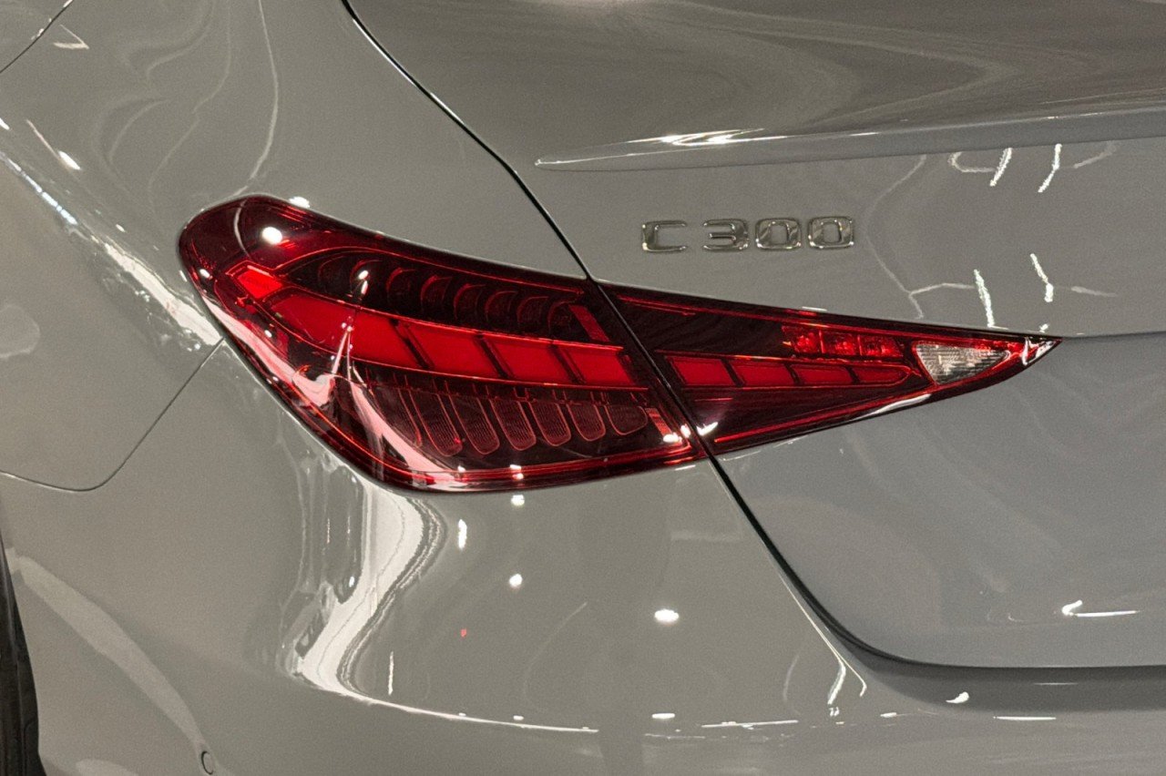 New 2026 MANUFAKTUR Alpine Grey Mercedes-Benz C 300 Sedan image 25