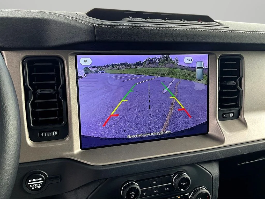 New 2025 Oxford White Ford Outer Banks® image 21