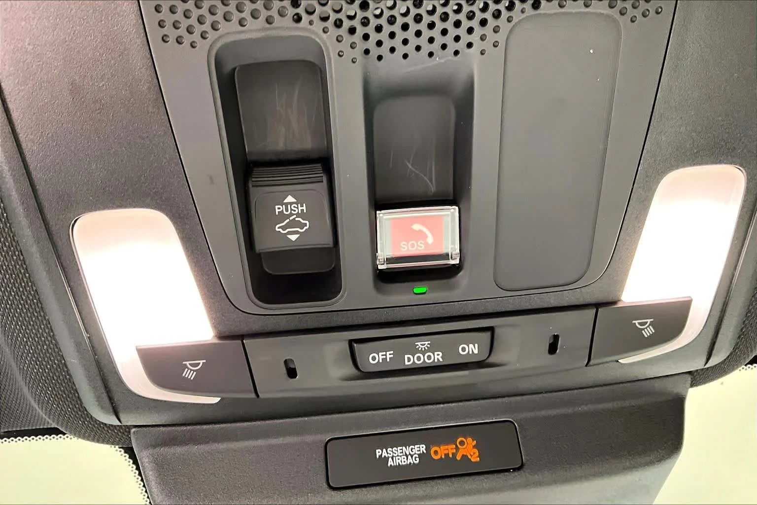 Used 2025 Still Night Pearl Honda Sport image 34