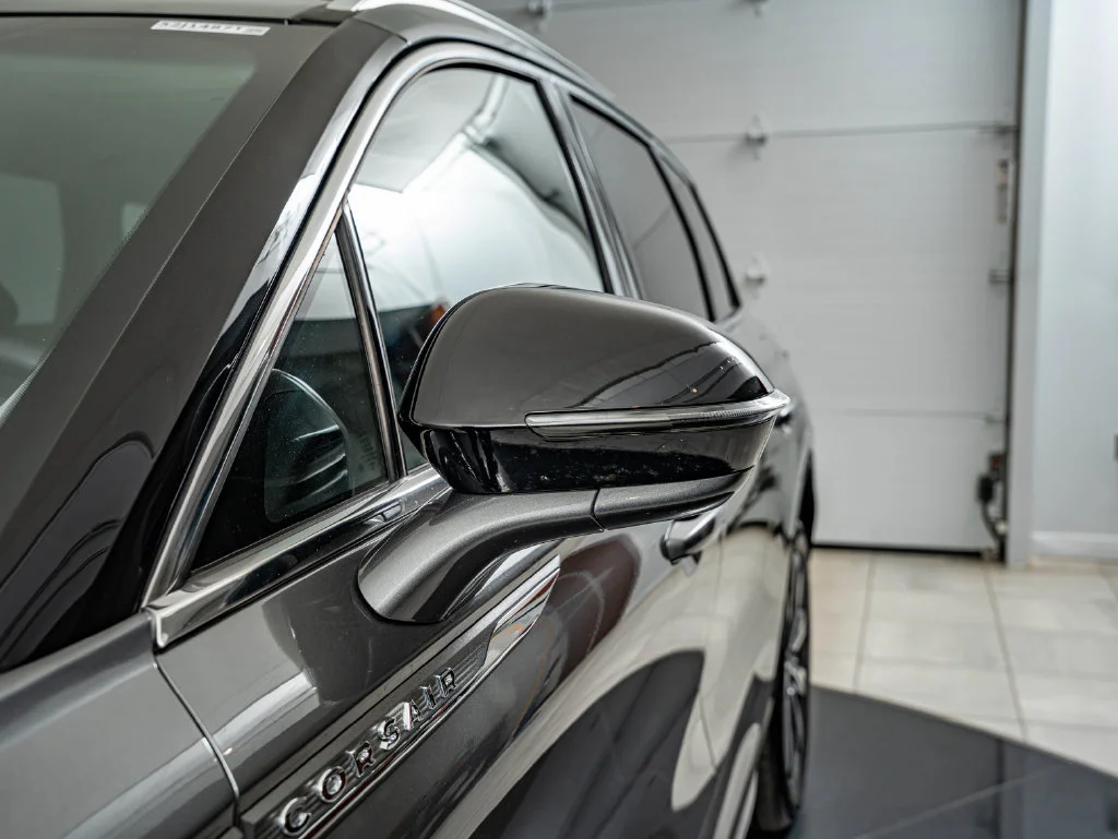 Used 2022 Gray Metallic Lincoln Reserve image 9