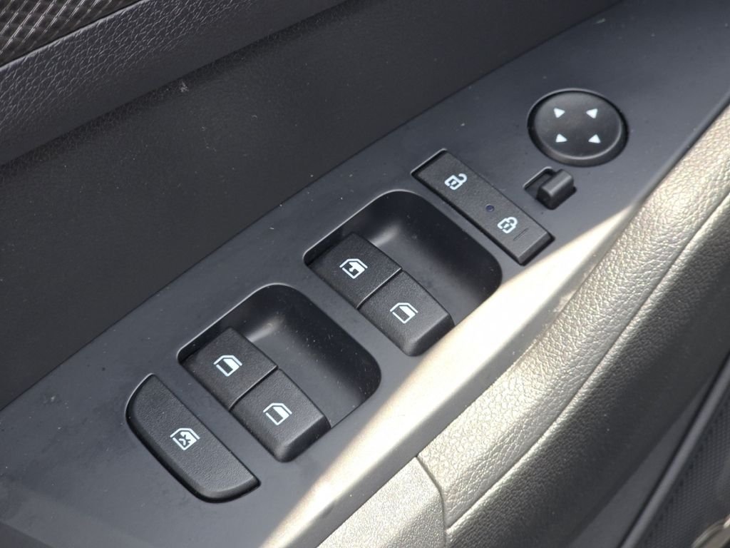 Used 2025 Black Kia LX image 23