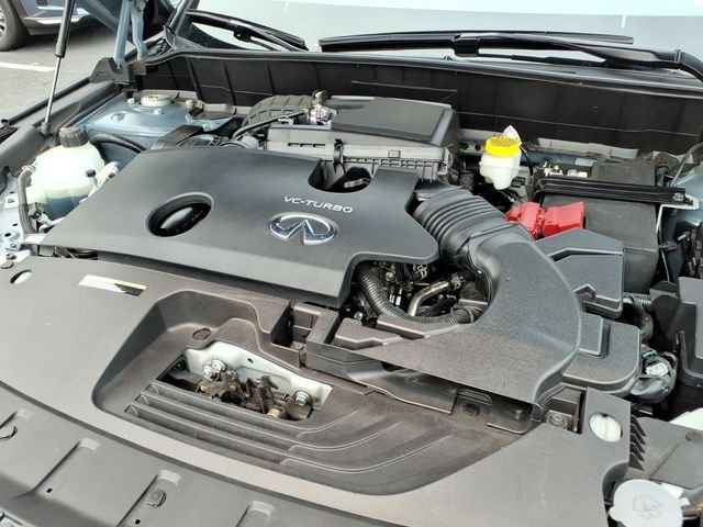 Used 2025 Gray INFINITI LUXE image 24