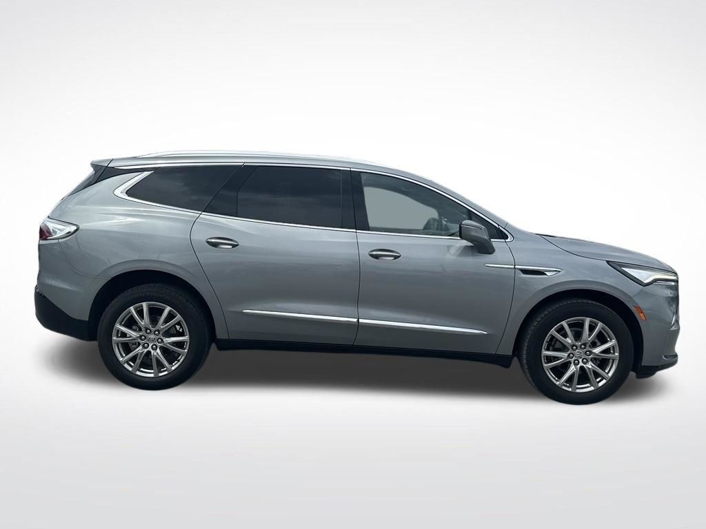 Used 2024 Gray Buick Essence image 8