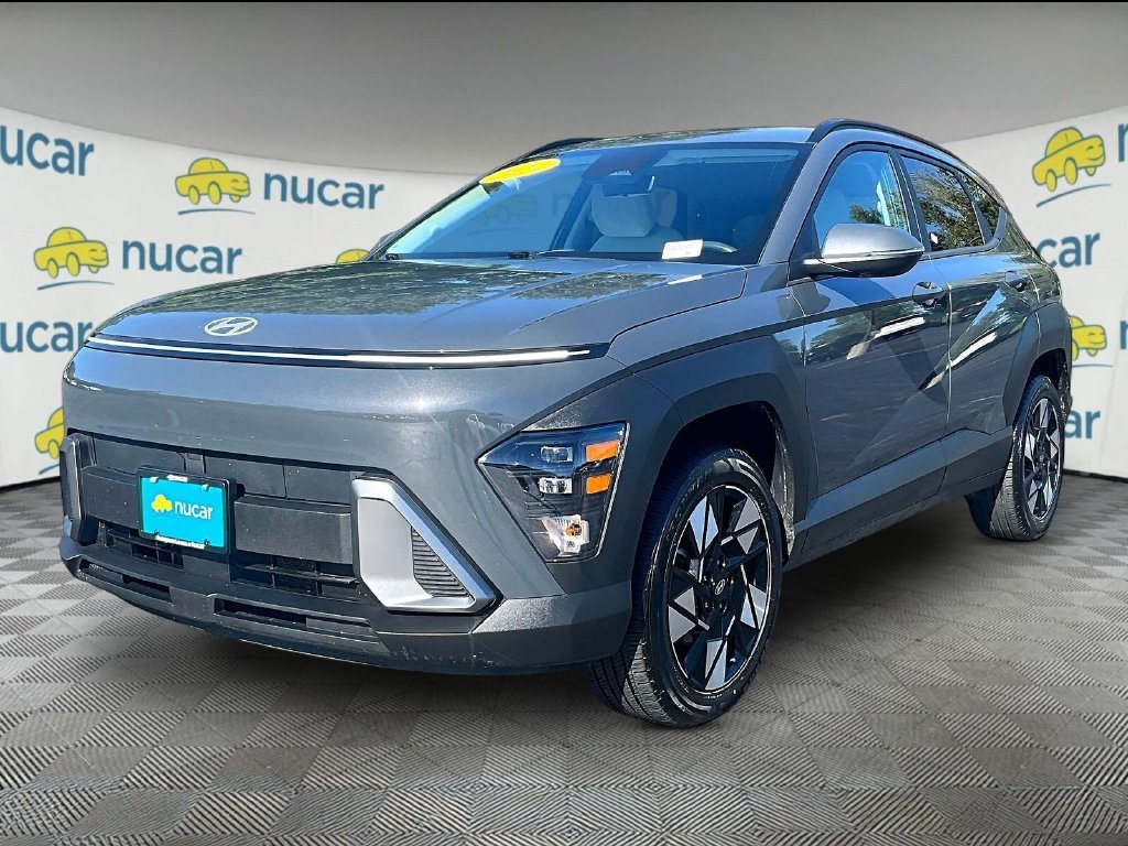 Used 2024 Gray Hyundai SEL image 3