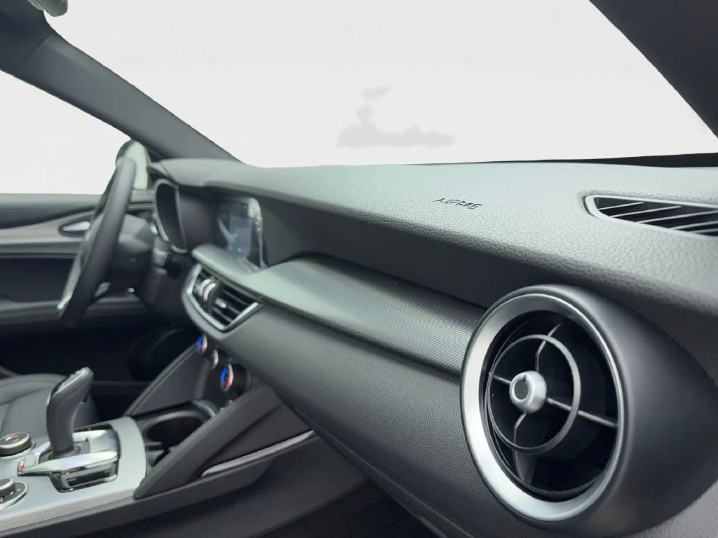 2026 Alfa Romeo Stelvio Base - Photo 52