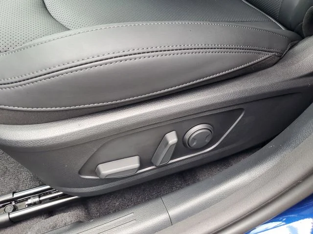 2025 Kia K5 EX - Photo 14