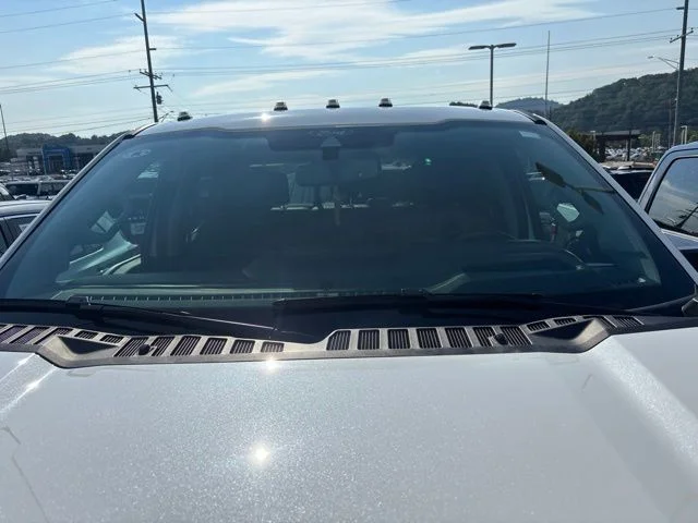 Used 2025 White Ford Lariat image 20