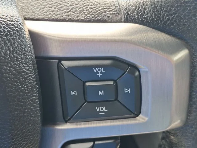 Used 2016 Black Ford Platinum image 15