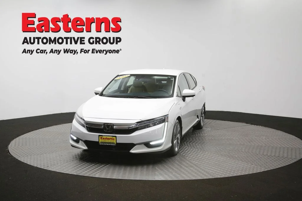 Used 2018 White Honda Touring image 52