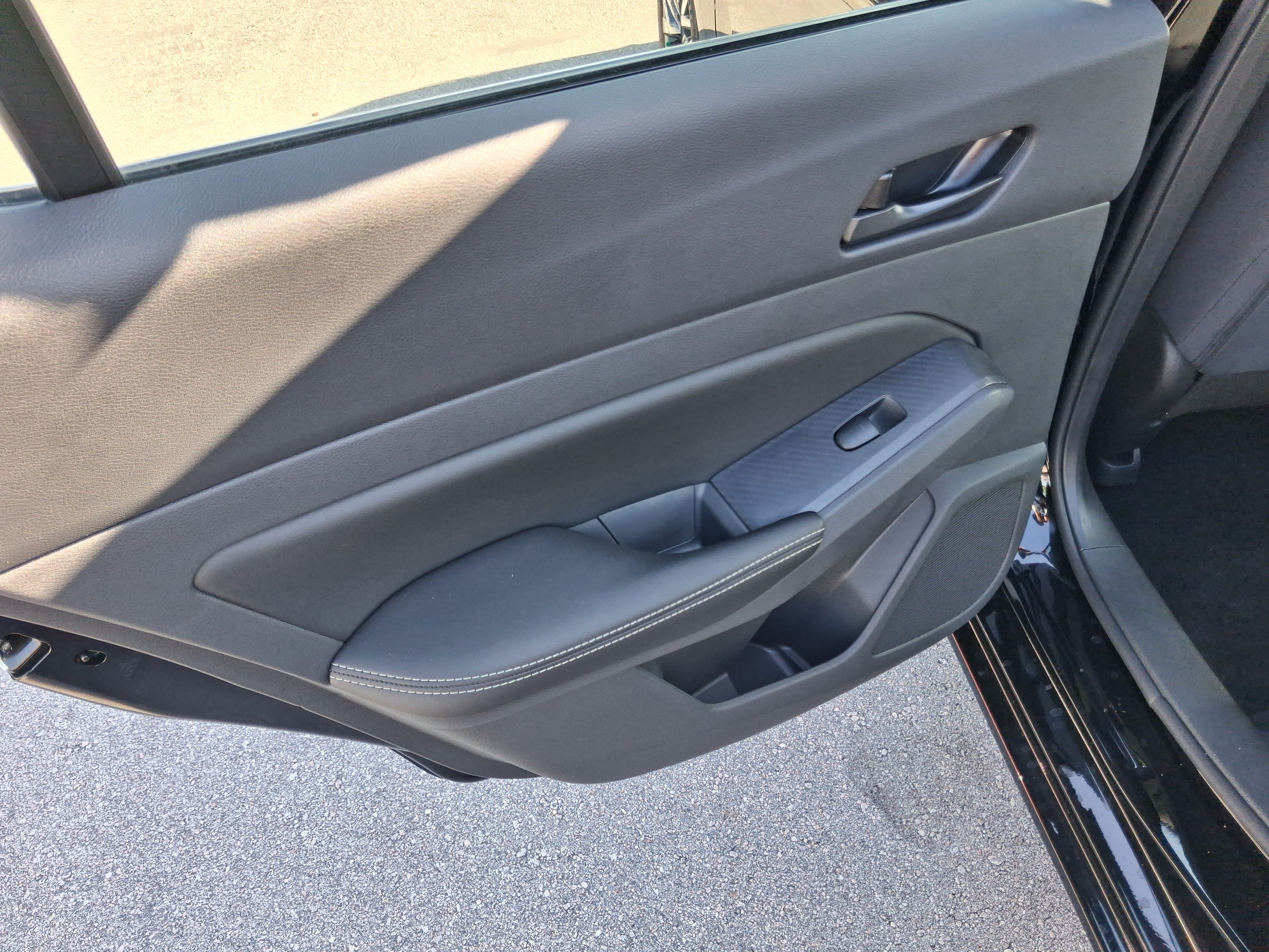 2025 Nissan Altima SV - Photo 11