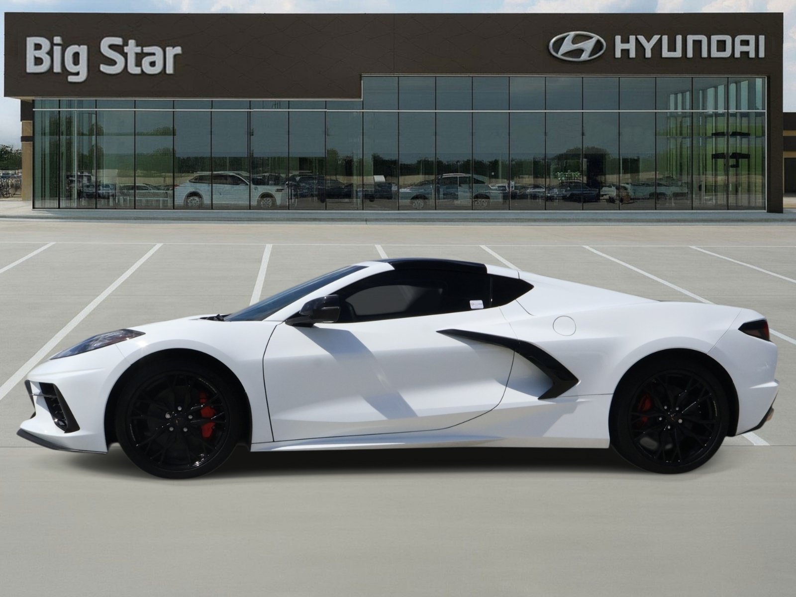 Used 2024 Arctic White Chevrolet Stingray image 2