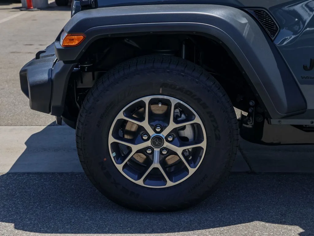 New 2026 Anvil Clear-Coat Exterior Paint Jeep Sport S image 10
