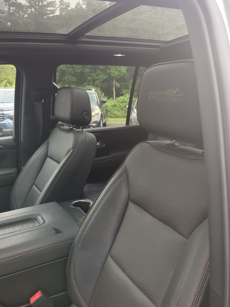 Used 2024 Gray Chevrolet High Country image 10