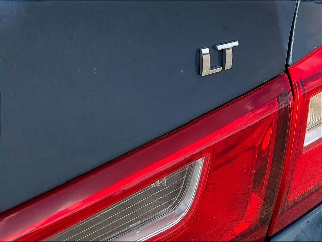 Used 2025 Blue Chevrolet LT image 25