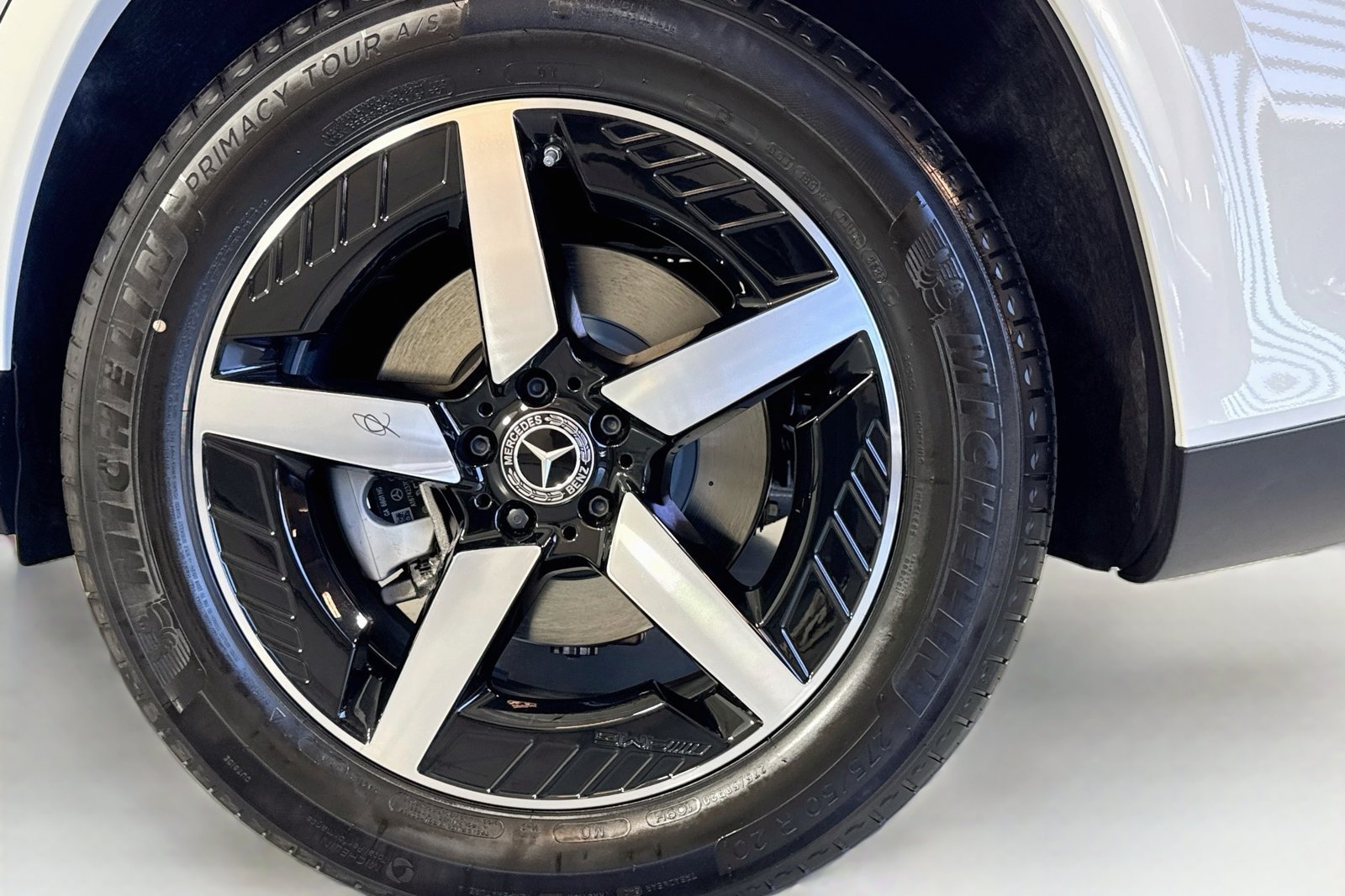 New 2027 Polar White Mercedes-Benz GLE 450 image 28