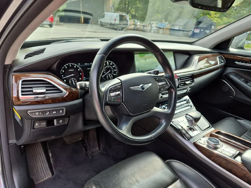 Used 2017 Gray Genesis 5.0 Ultimate image 14