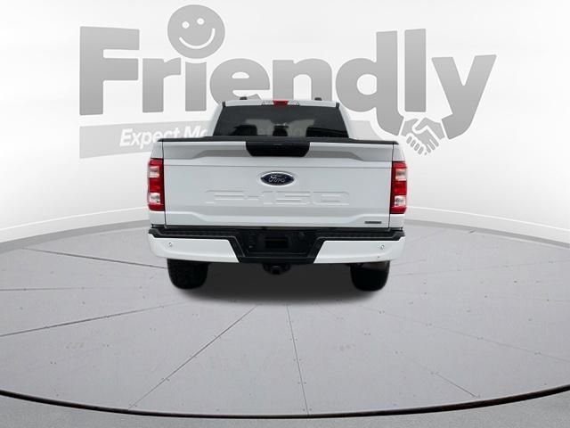 Used 2021 White Ford XL image 12