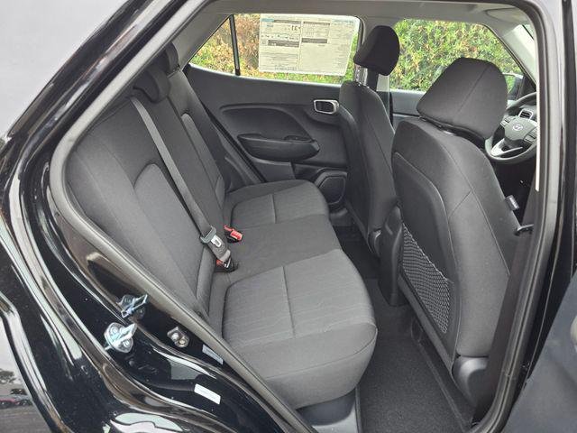 New 2026 Onyx Black Hyundai SE image 12