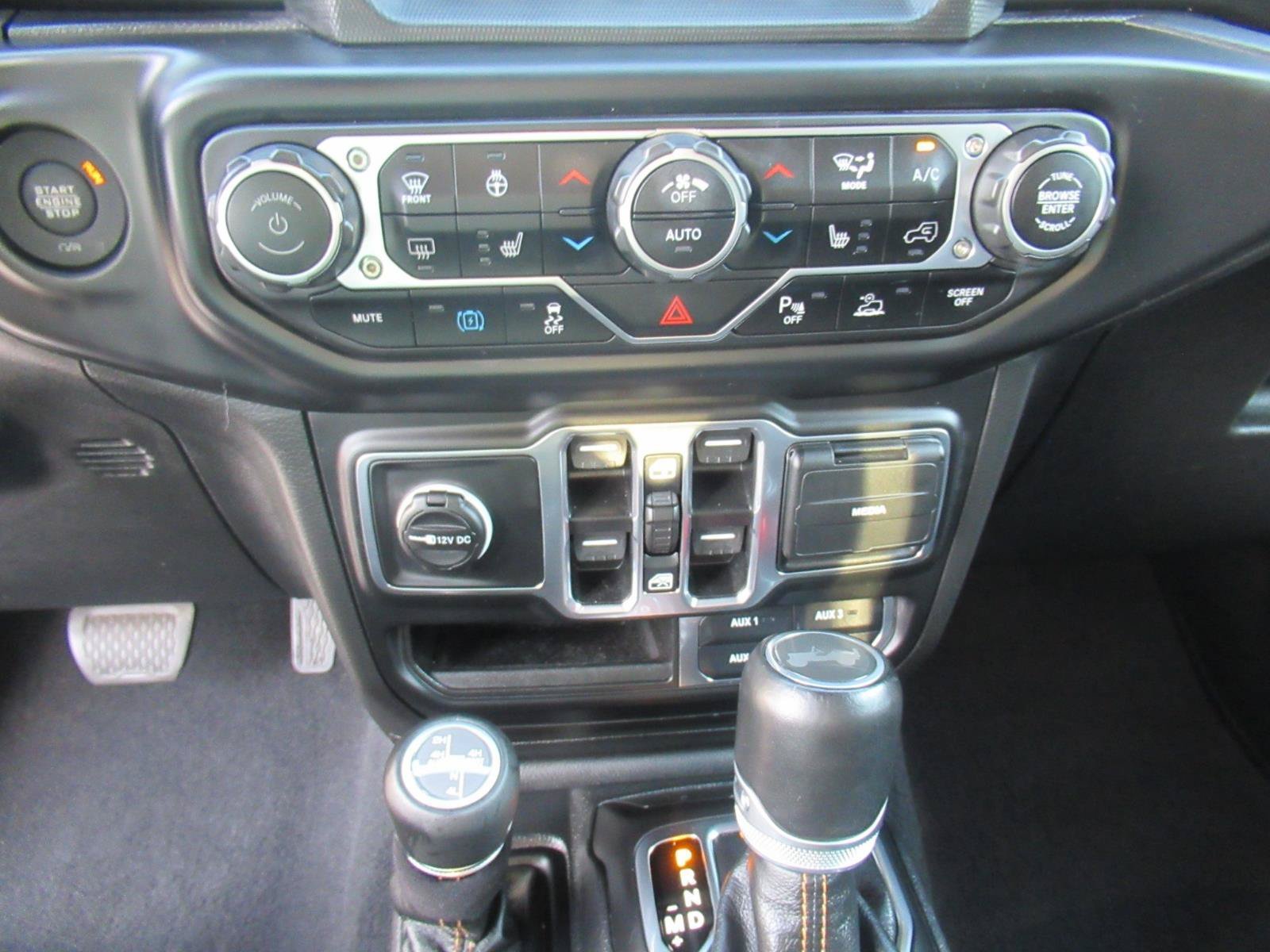 Used 2023 Silver Jeep High Altitude 4xe image 27