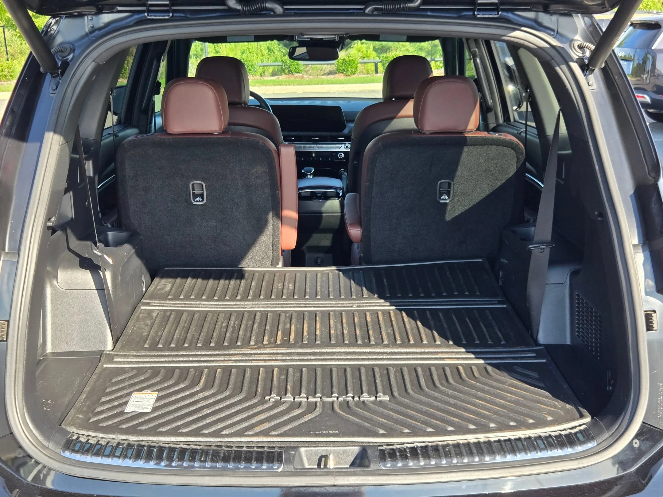 Used 2024 Ebony Black Kia SX image 18