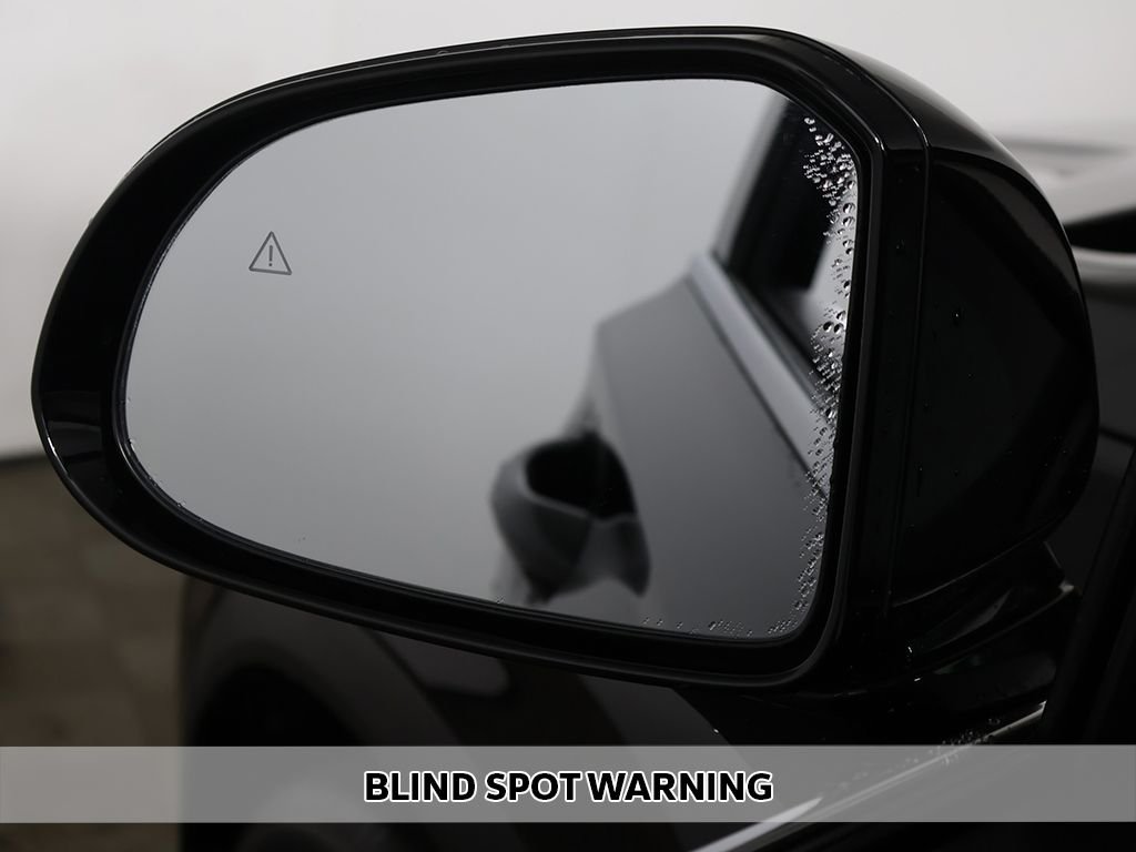 Used 2021 Black Hyundai SEL image 4
