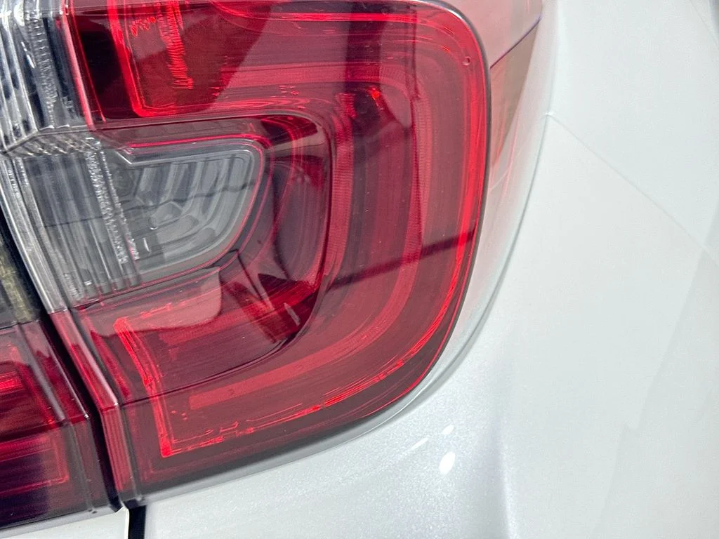 Certified Used 2022 White Honda EX image 35
