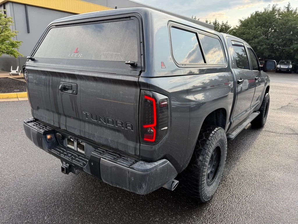 Used 2021  Toyota Limited image 5
