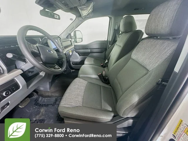New 2026 Oxford White Ford XLT image 21