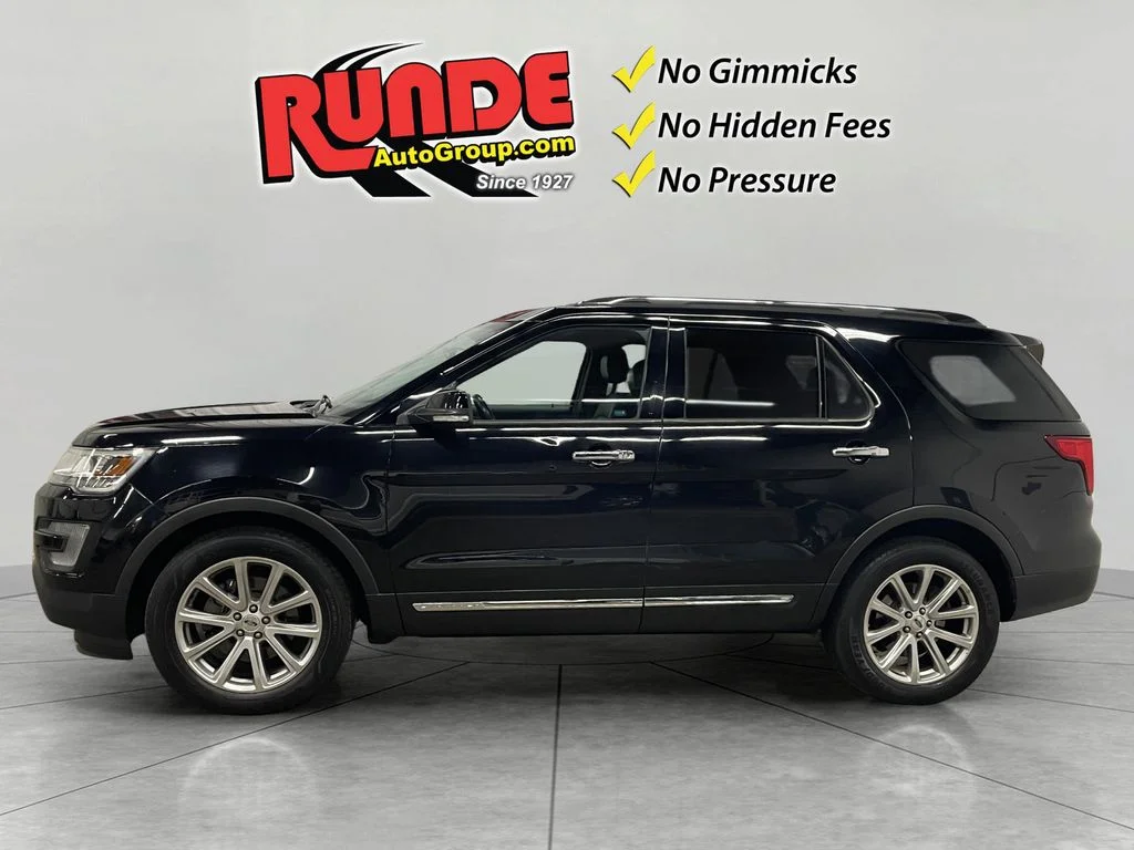 Used 2017 Ford Explorer Limited with VIN 1FM5K8F86HGC38641 for sale in Manchester, IA