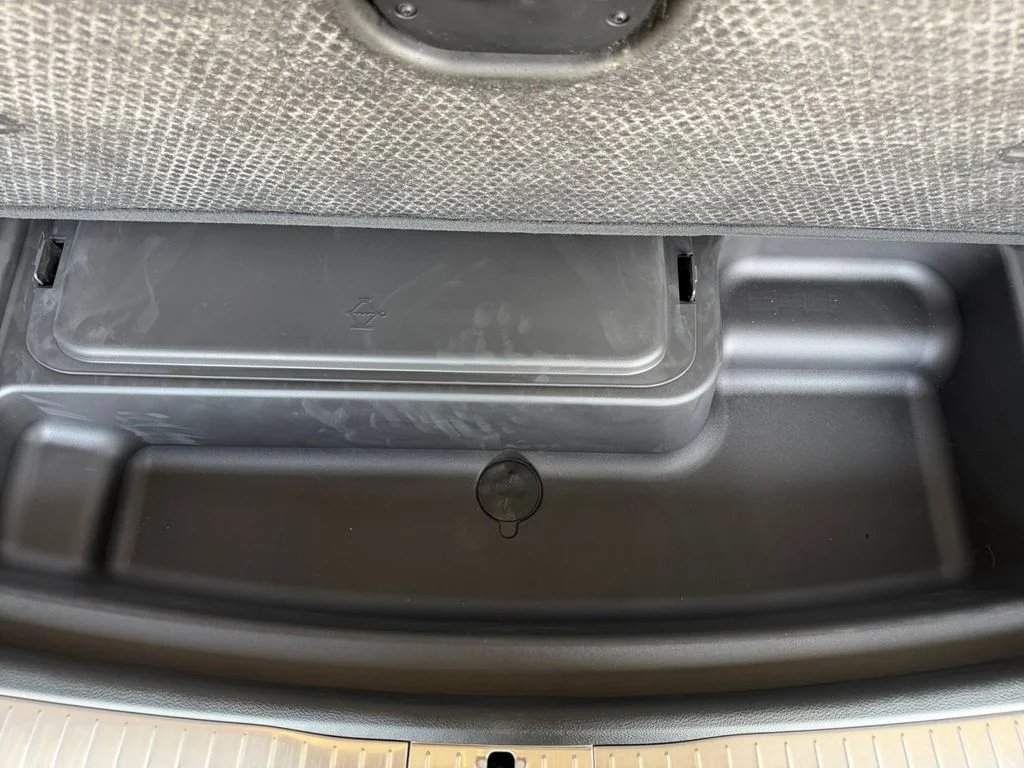 Used 2025 Gray Jeep Summit image 27