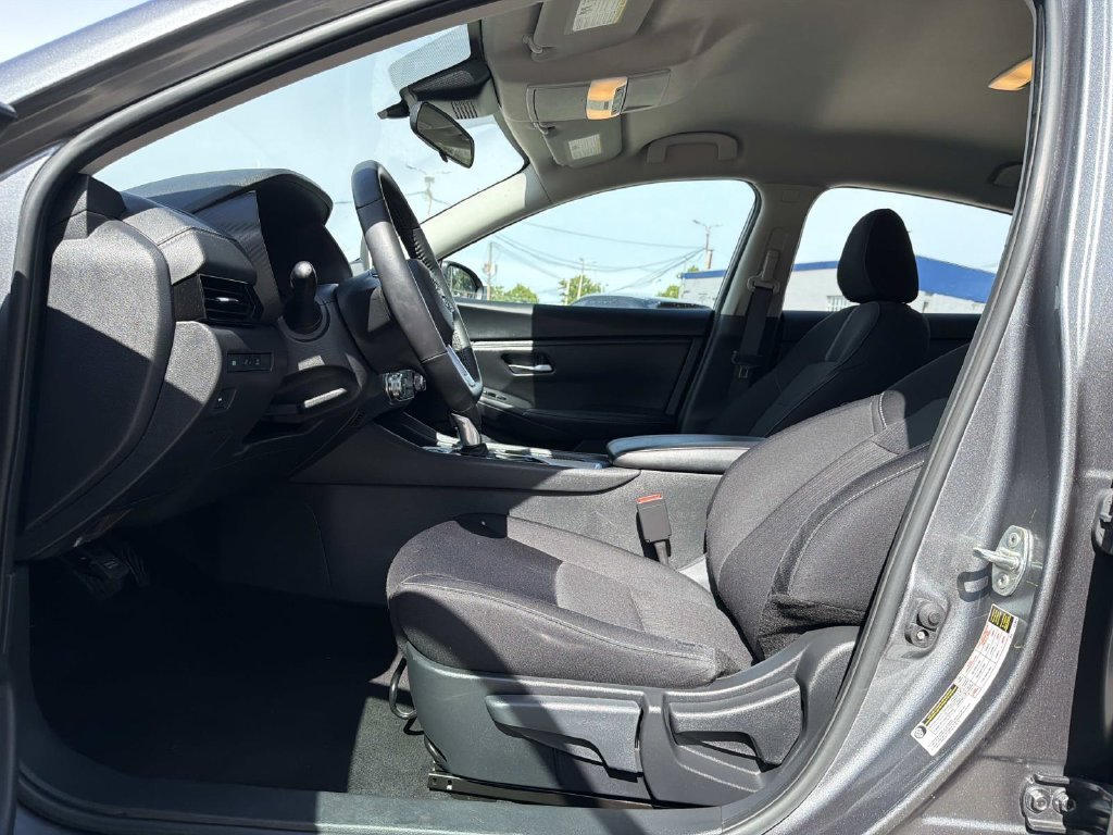 Used 2024 Gray Nissan SV image 14