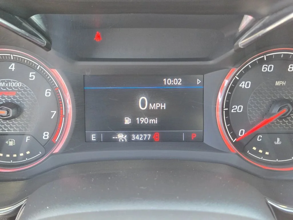 Used 2021 SUMMIT WHITE Chevrolet RS image 23