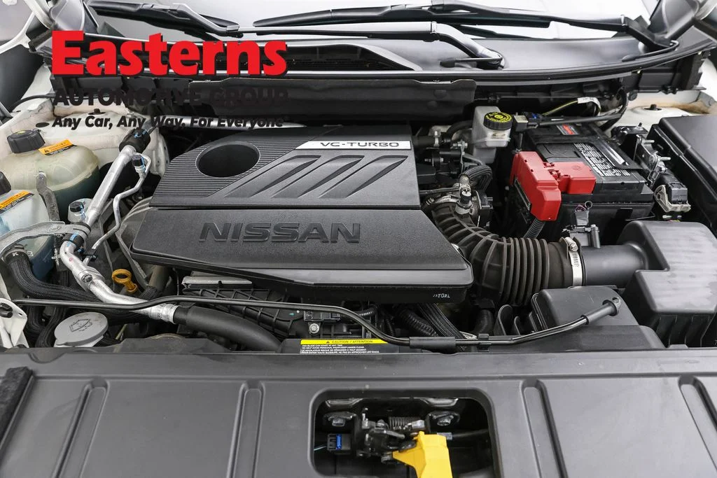 Used 2023 White Nissan S image 7