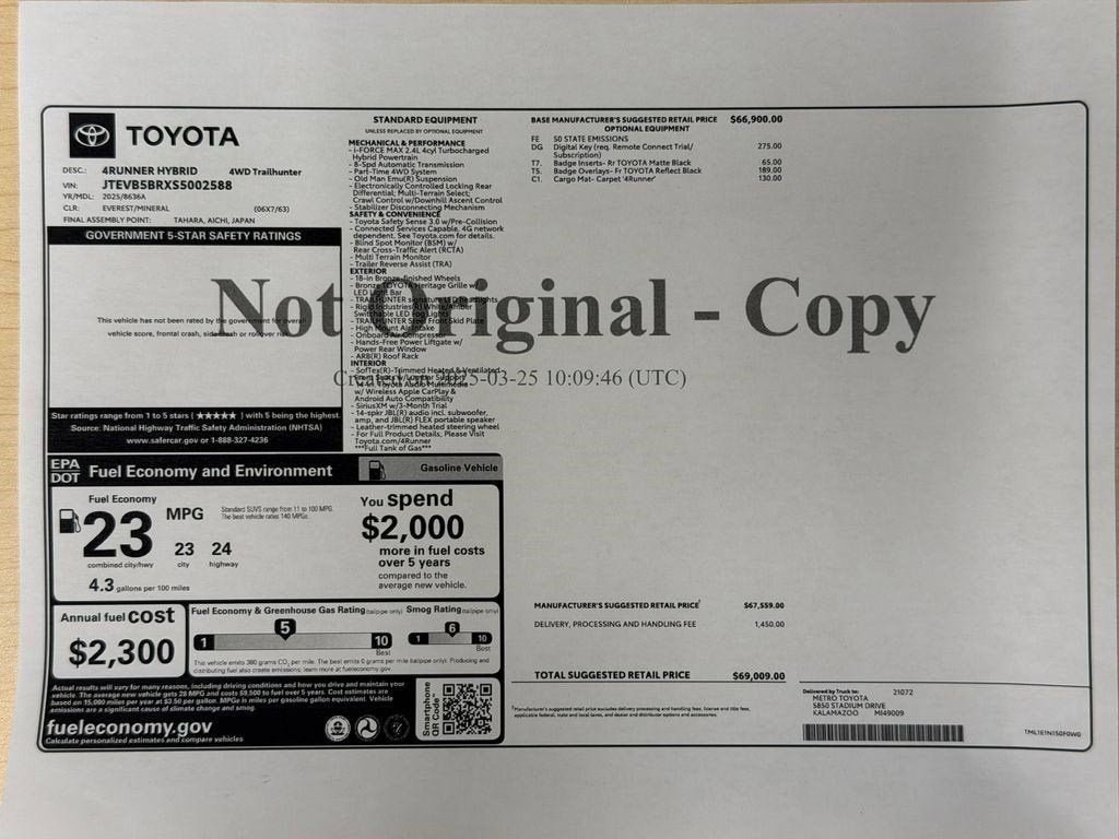 Used 2025 Everest Toyota Hybrid Trailhunter image 45