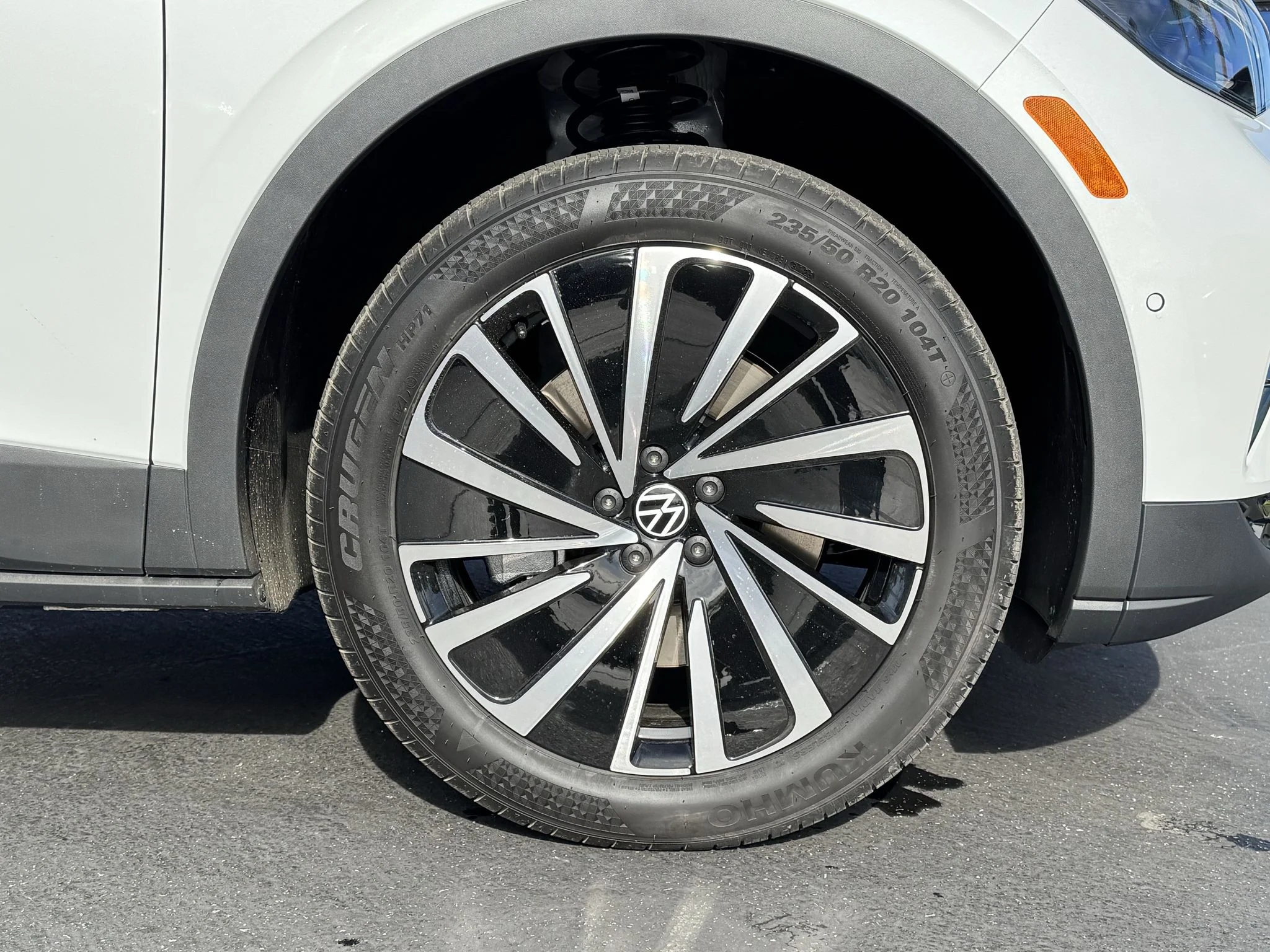 New 2026 Opal White Pearl Volkswagen Pro image 12