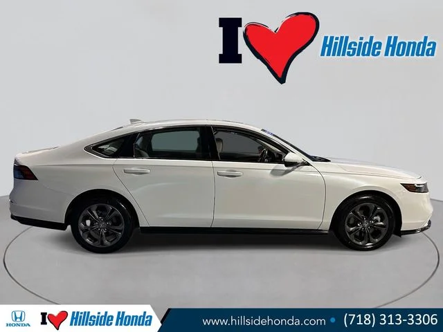 Certified Used 2024 Platinum White Pearl Honda EX-L image 6