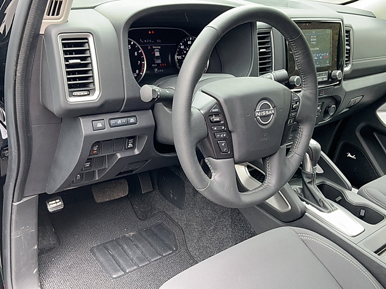 Used 2023 Super Black Nissan Crew Cab SV 4x2 image 7