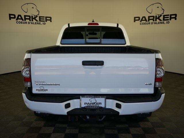 Used 2015 Super White Toyota Double Cab TRD Sport image 6