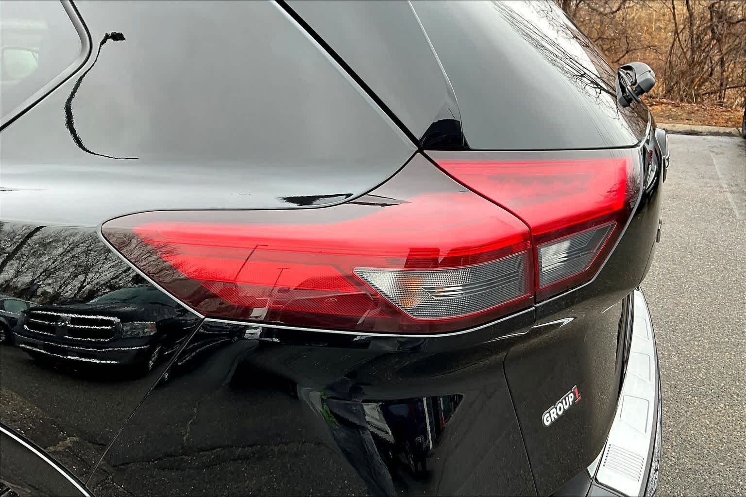 Used 2025 Super Black Nissan Platinum image 47